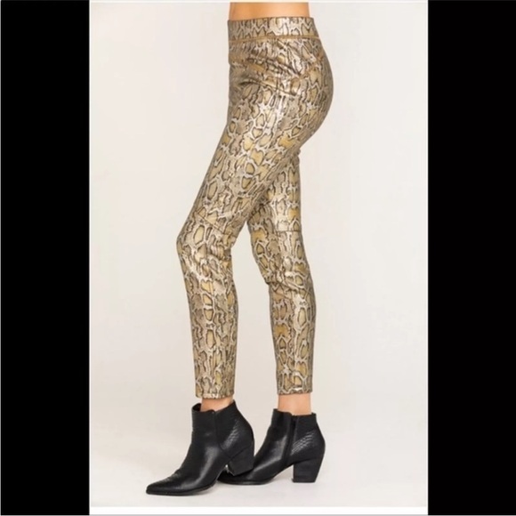 Free People | NWT Rio Vegan Metallic Gold Python Snakeskin Pull On Leggings M - Picture 5 of 6
